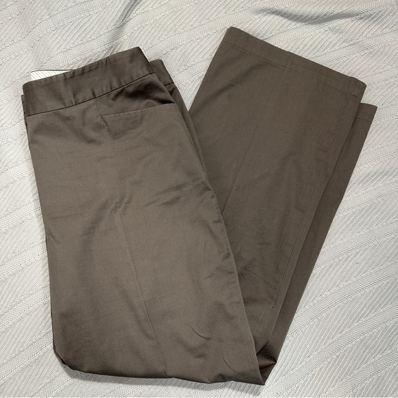 Chico's pants, size 1.5 (medium, 10) short brown pants, flowy - Picture 6 of 8
